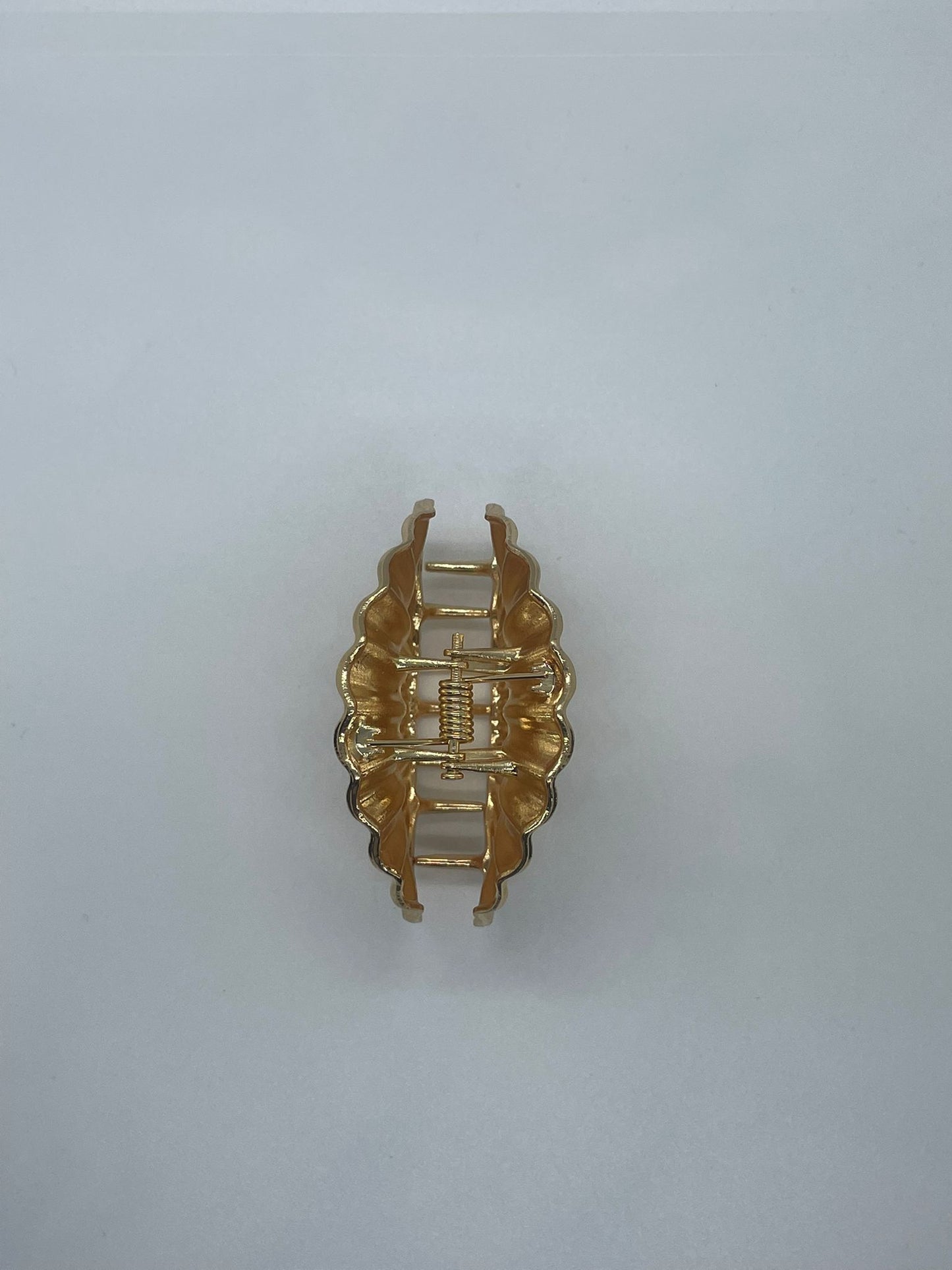 Sheru Muschel-Haarklammer klein in gold